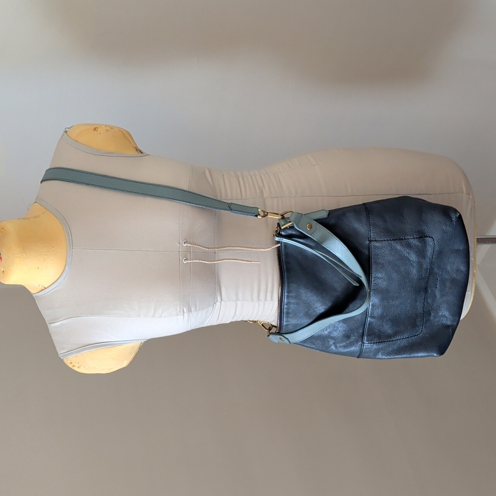 Fossil Navy and Light Blue Crossbody Bag